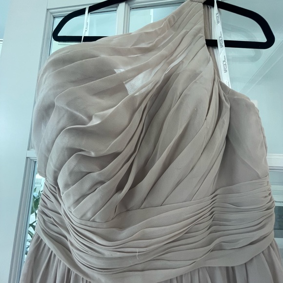 Beautiful Taupe Blush One Shoulder Dress Gown - Brand new - Picture 2 of 6